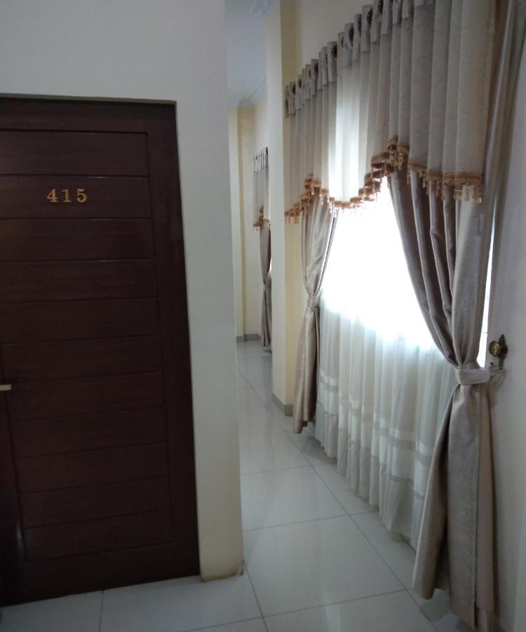 D&D Guest House & Cafe Syariah Medan Extérieur photo