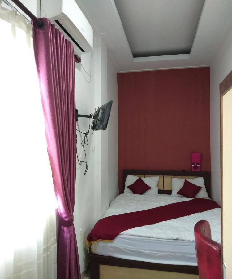 D&D Guest House & Cafe Syariah Medan Extérieur photo